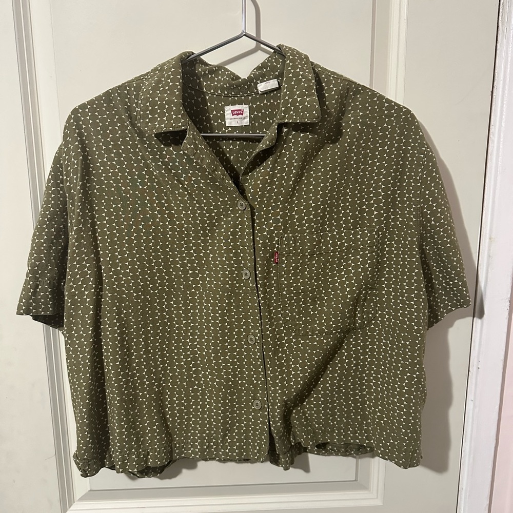 Levi’s Button Up Short Sleeve